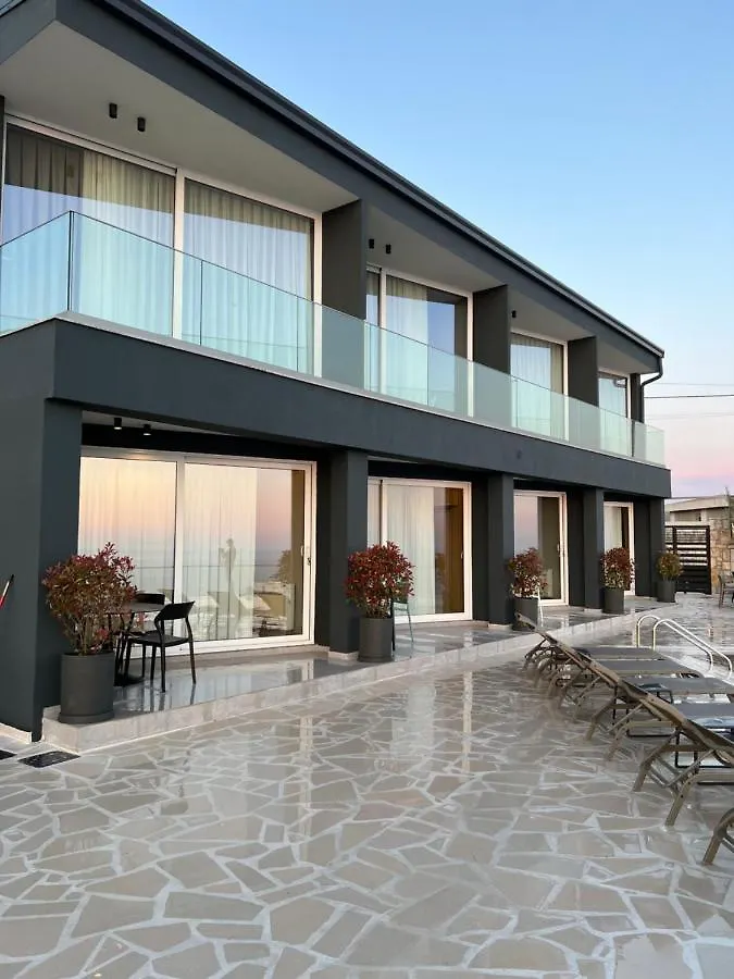 Casa Del Sol - Luxury Villas Himare Guest house